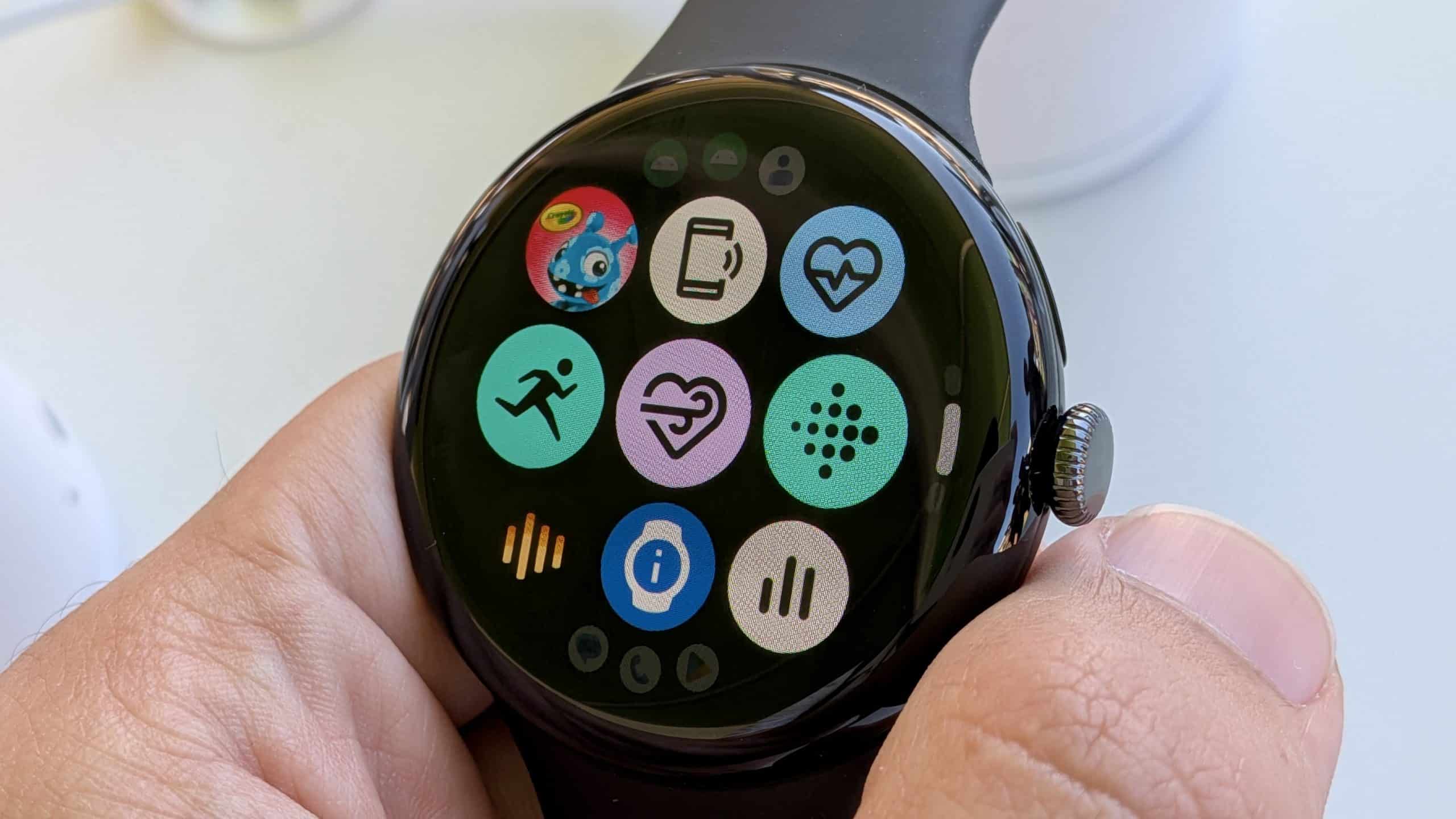 Wear OS update on smartwatch screen with features for daily use