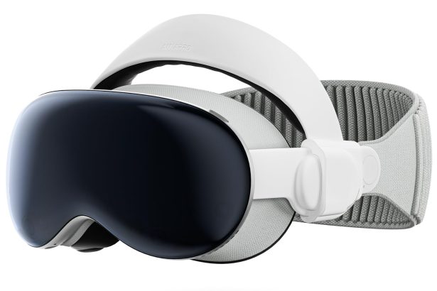 Apple M5 chip concept with Macs, iPads, and Vision Pro headset