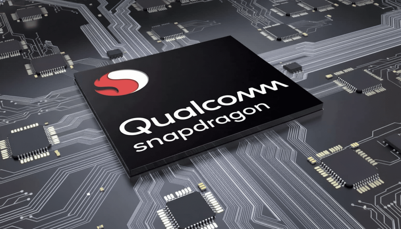 Qualcomm Snapdragon chip on a circuit board, resized to 16: 9 aspect ratio and professionally enhanced.
