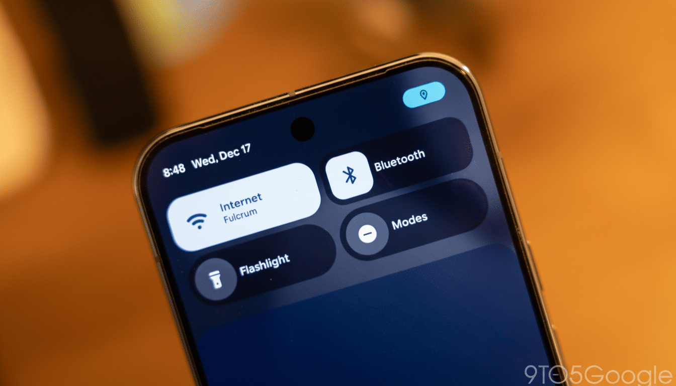 A smartphone screen displaying the quick settings menu with options for Internet, Bluetooth, Modes, and Flashlight.