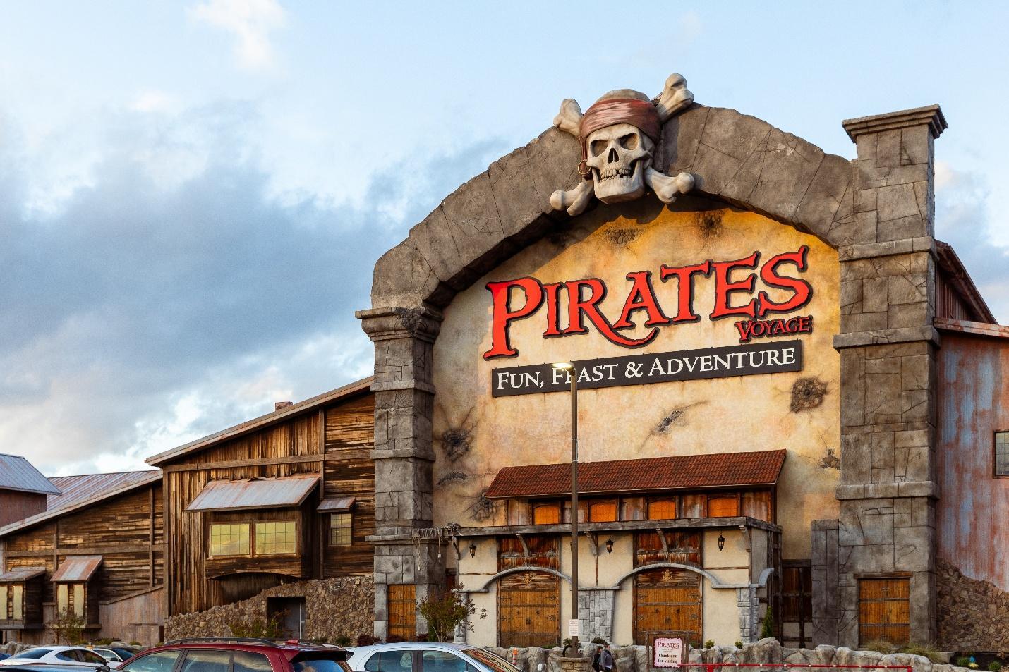 Image 1 of What Makes Pigeon Forge a Top Entertainment Destination for Families