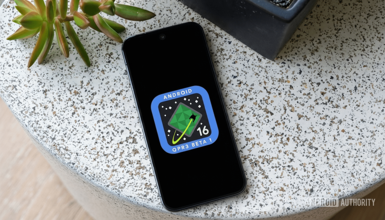 Android 16 QPR3 Beta 1.1 bugfix update rollout, Google Android logo and smartphone