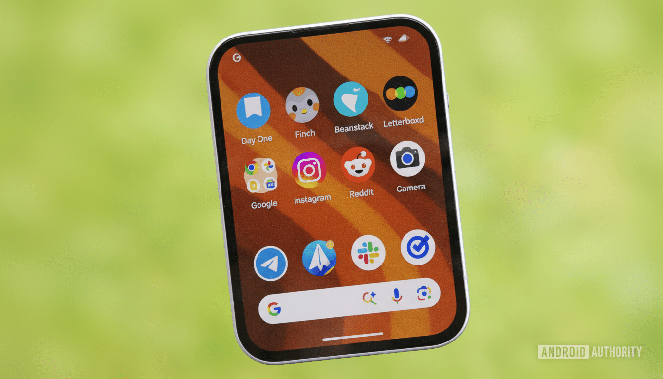 Google tests voice replies in the Pixel Search widget on Android