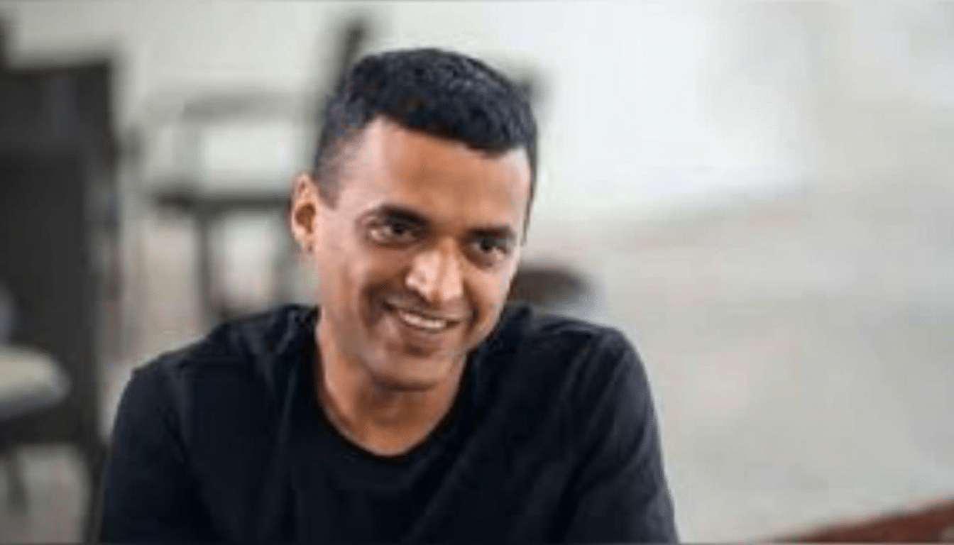 Deepinder Goyal hands Eternal reins to Blinkit CEO in leadership handover