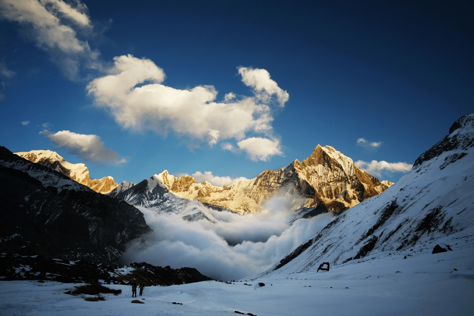 Image 1 of Seven Days to Wild Giants: Annapurna Base Camp and Manaslu Circuit Walking Story