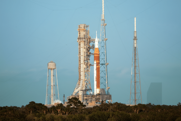 Artemis 2 launch delay amid helium issue on NASA SLS rocket