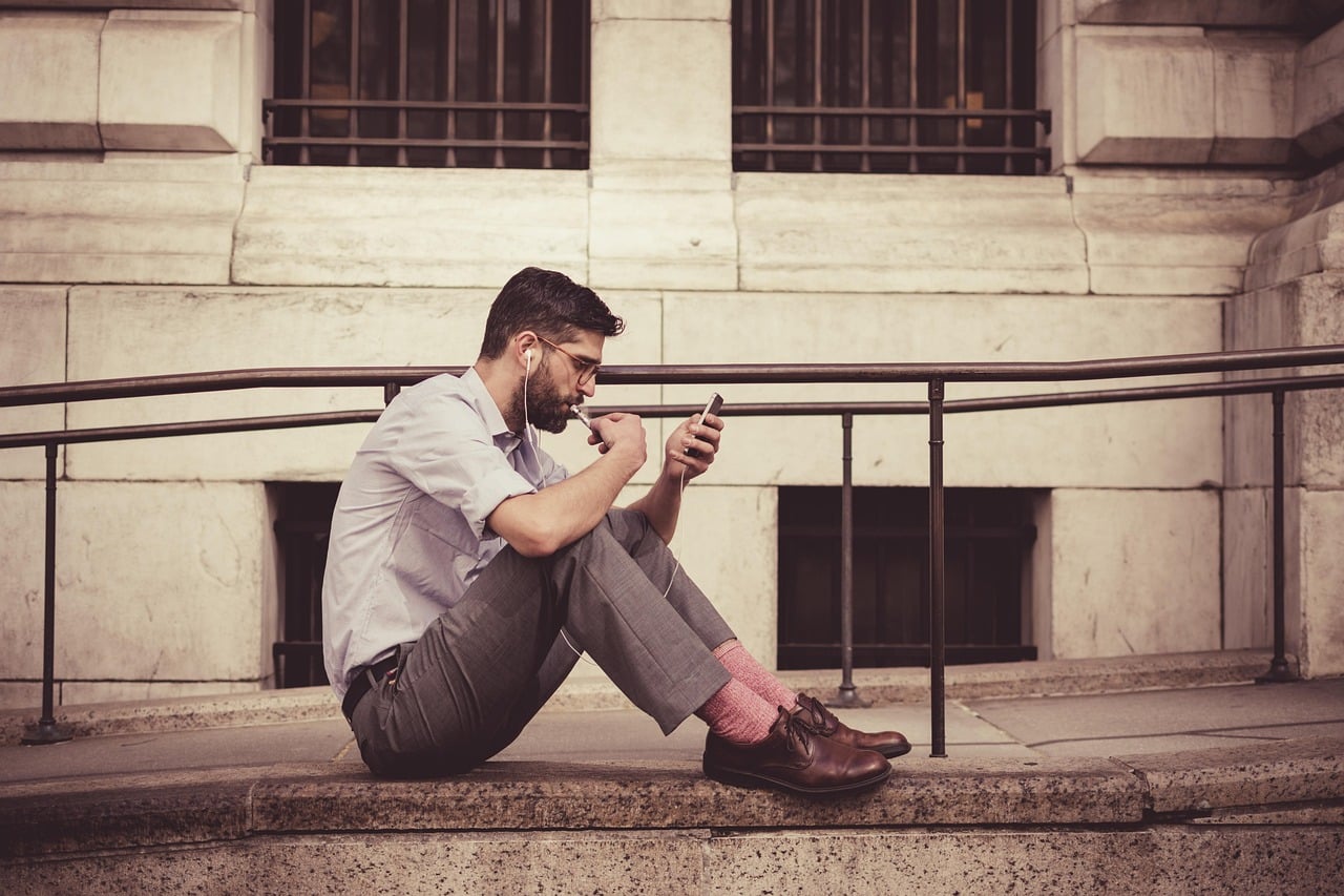 How the Shift From Installments to Loans Changed Smartphone Buying Habits