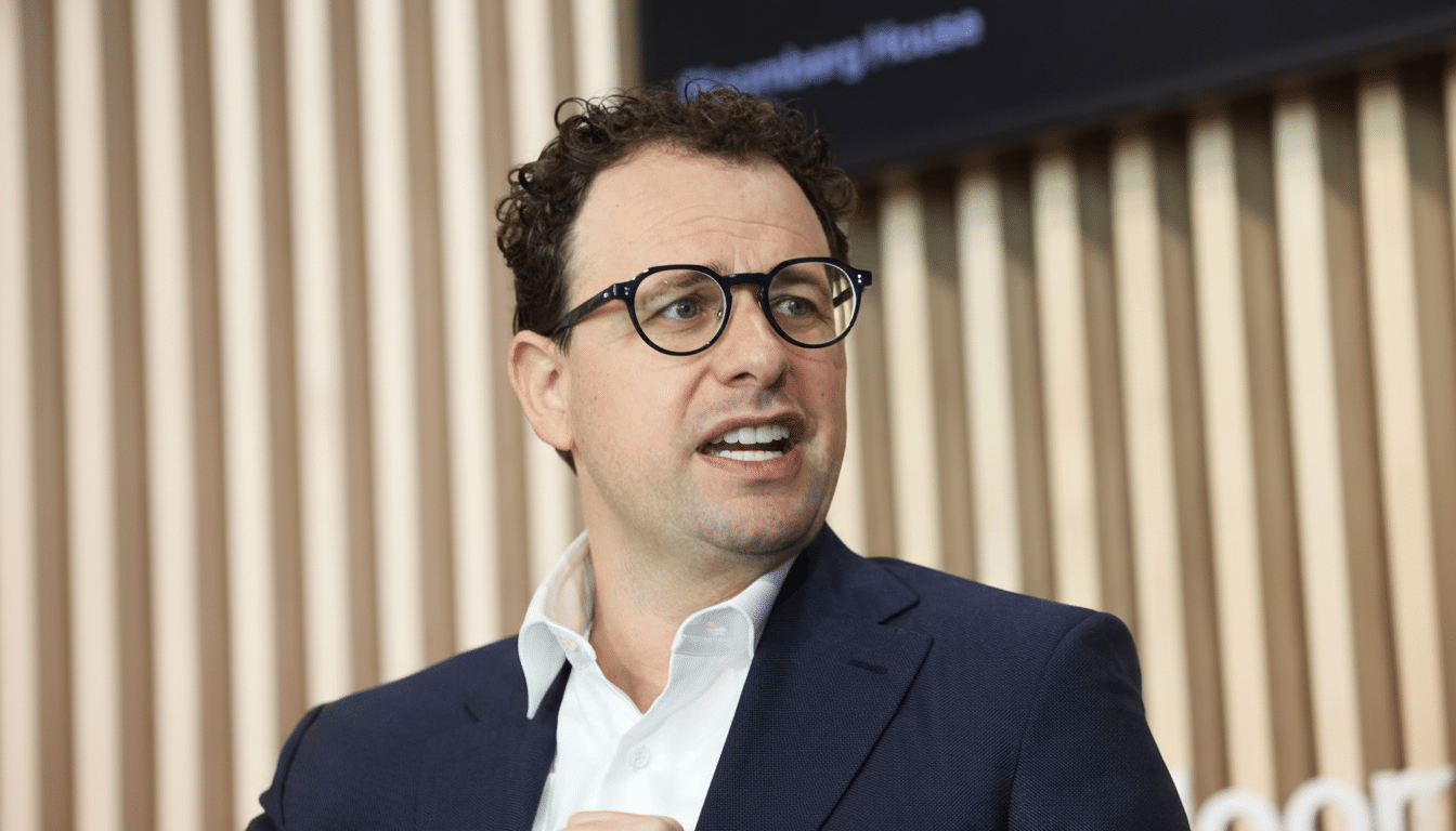 Anthropic logo with upward chart, $30B Series G funding and $380B valuation