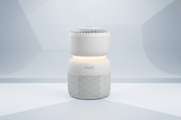 A white Levoit air purifier with a glowing orange band, set against a professional flat design background with soft gray and white geometric patterns.