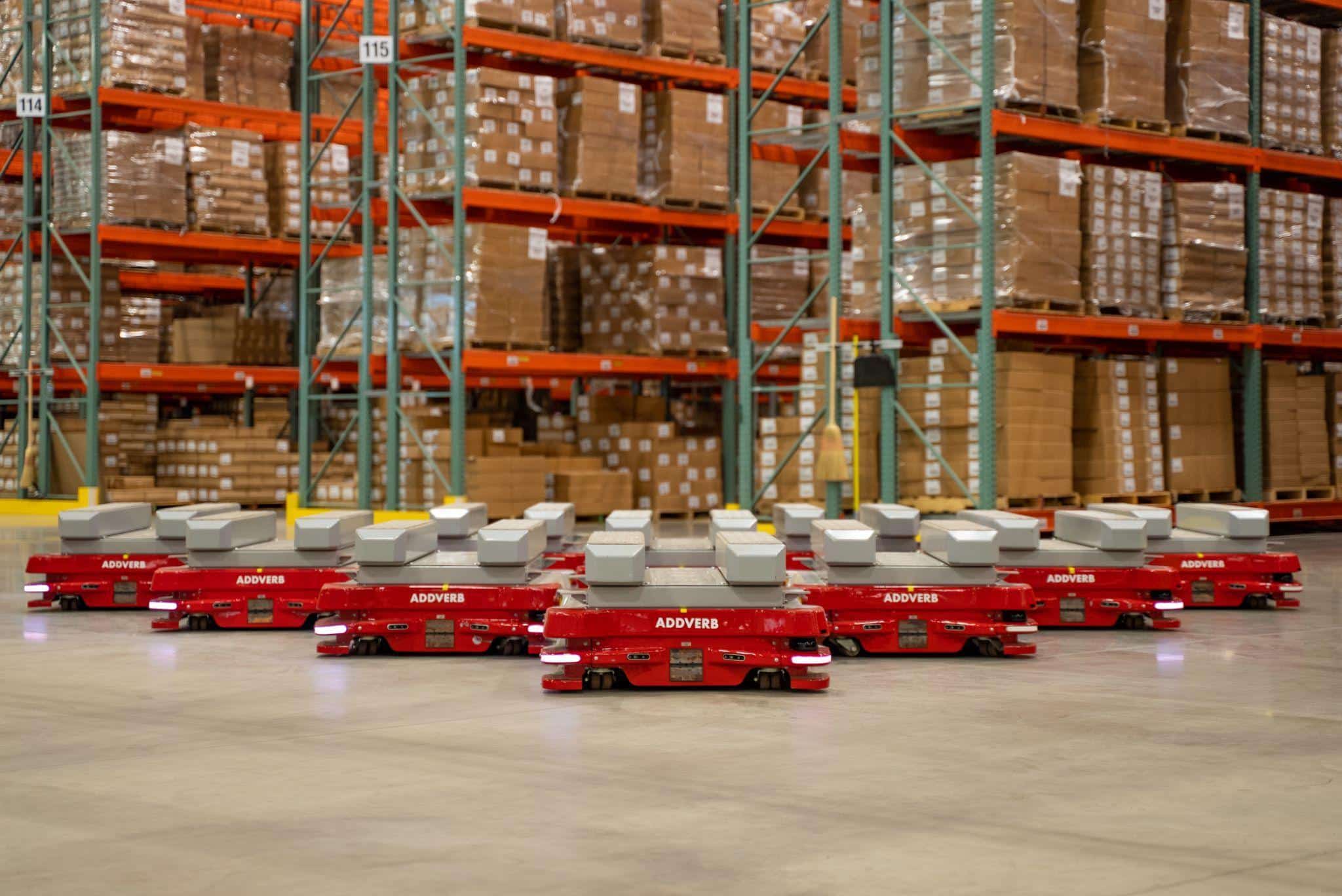 Image 1 of Why Multi-Client 3PL Hubs Need Flexible Material Handling Conveyor Systems
