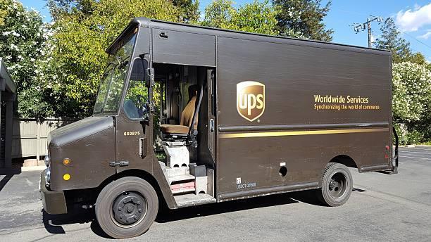 270+ Ups Truck Stock Photos, Pictures & Royalty-Free Images - iStock