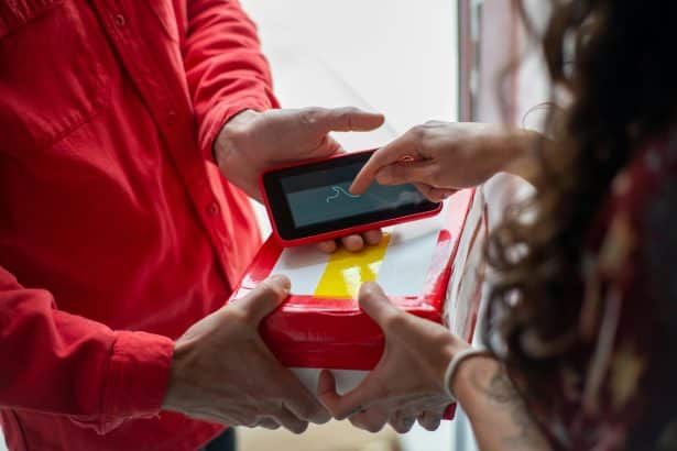 ​​How Ecommerce Return Solutions Improve Customer Satisfaction And Operational Efficiency