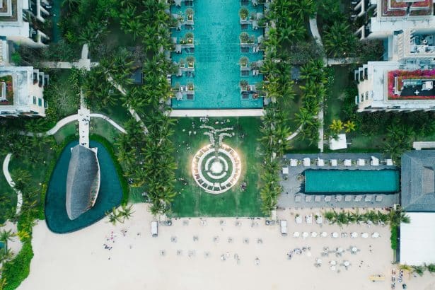 What Premium Accommodation Offers For Relaxed Beachside Travel
