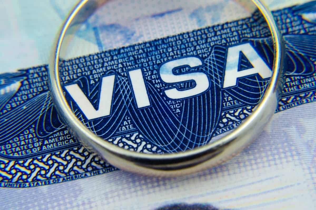How Can You Obtain a Spouse Visa in France?