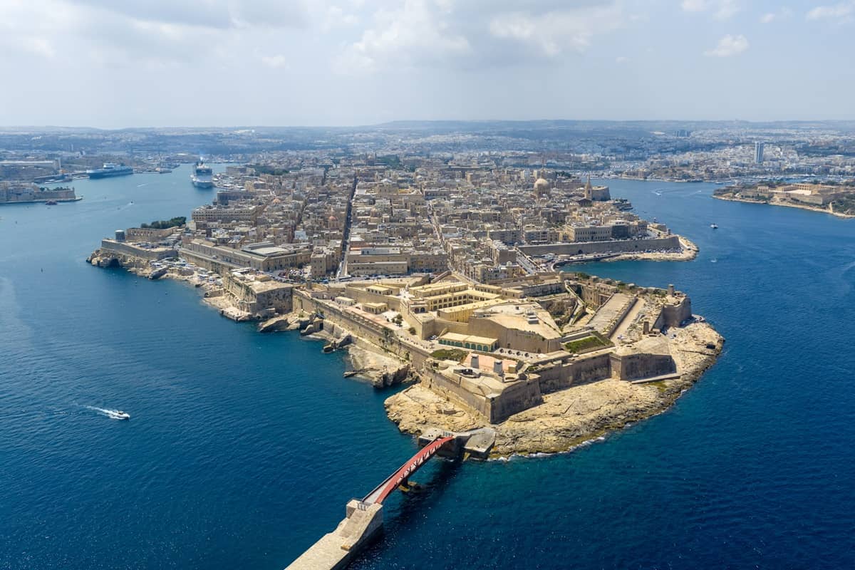How a Foreign Entrepreneur Can Open a Company in Malta