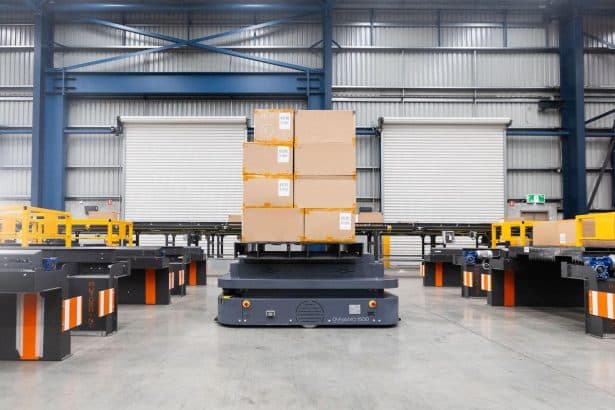 Image 1 of Leading Autonomous Mobile Robot Companies in USA Driving Warehouse Innovation in 2026