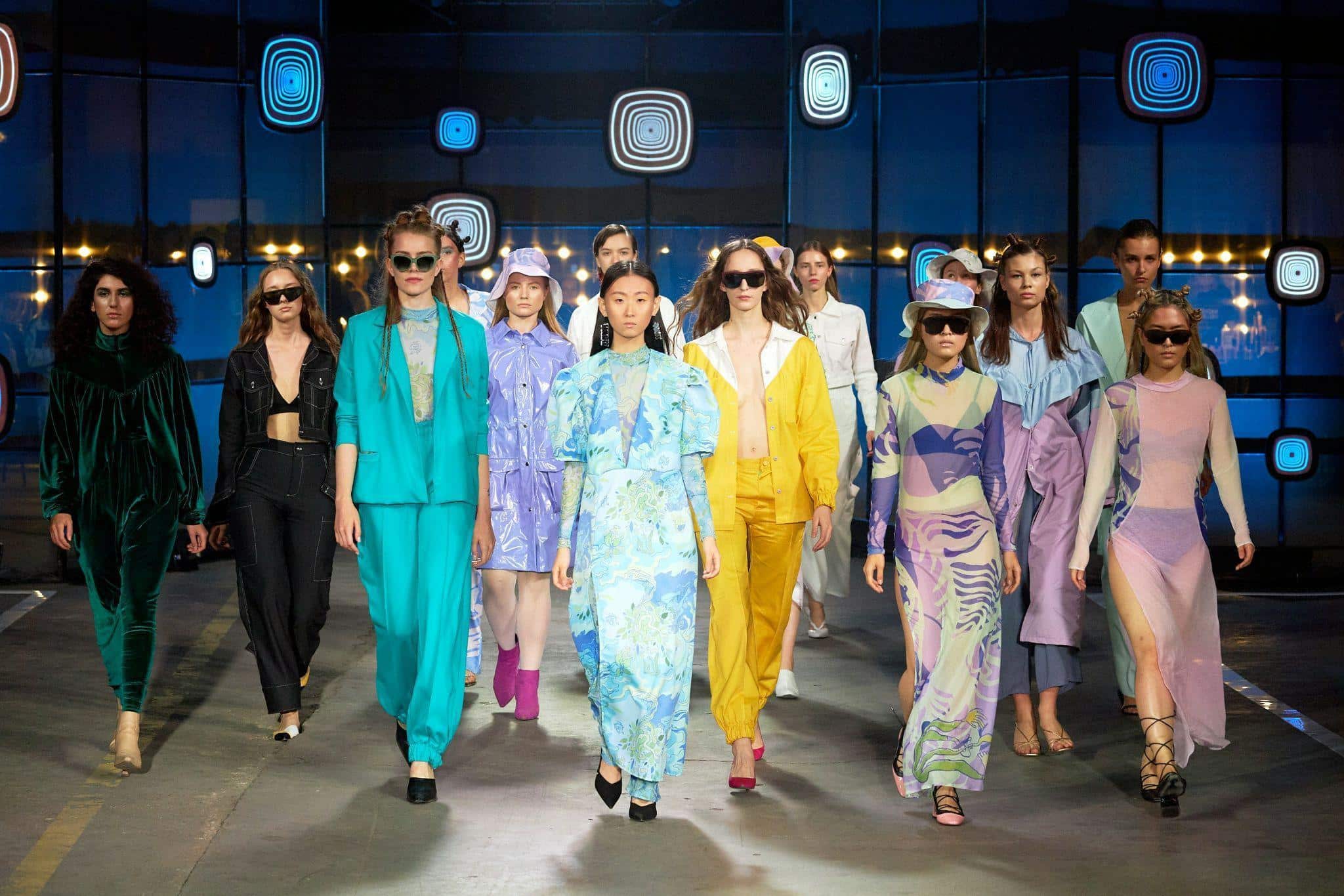 Image 1 of The Fashion Trends People Abandon After Just One Season