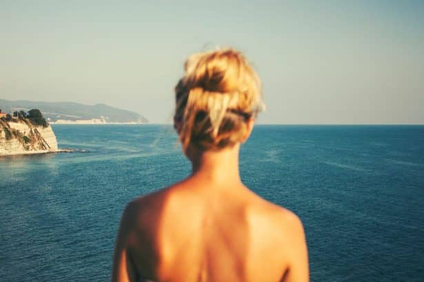 Image 1 of Salt, Sun, and Aging Skin: The Ingredients That Actually Help Coastal Residents
