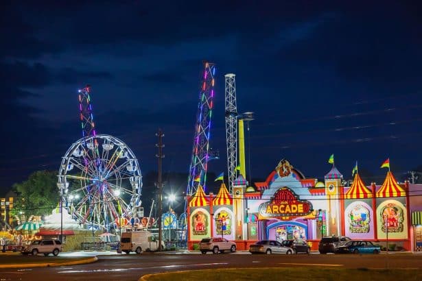Image 1 of Traveling to Pigeon Forge With Kids Doesn't Have to Feel Like Survival Mode