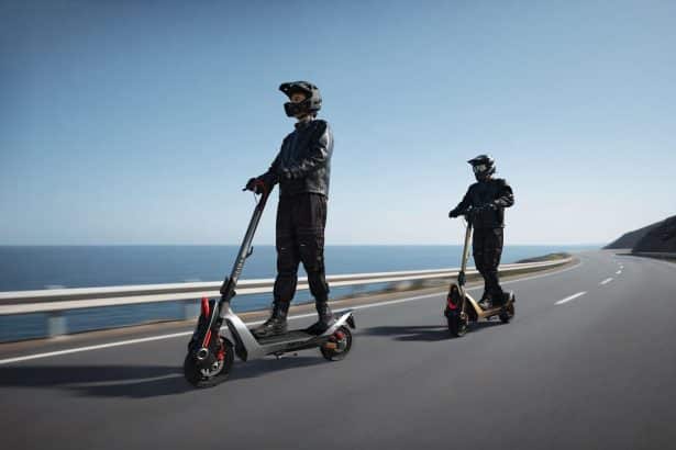 Image 1 of How to Choose an All-Road Electric Scooter for Rough Pavement and Weekend Rides
