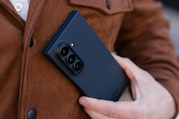 Image 1 of Is an Aramid Fiber Galaxy Z Fold 8 Ultra Case Worth It? Guide to Modern Protection