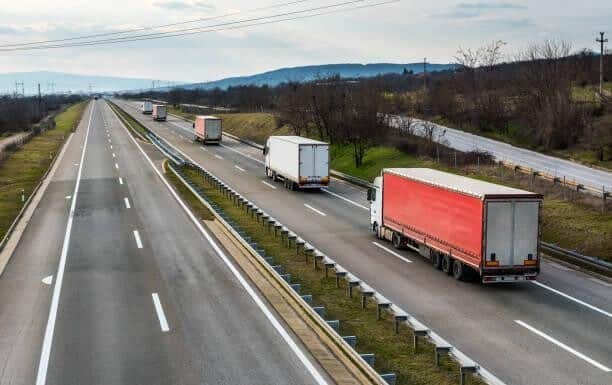 Image 1 of Why Georgia Restricts Trucks From Certain Highway Lanes
