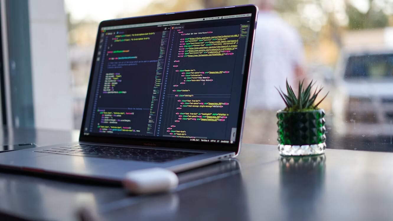 Image 1 of How AI Is Changing the Way Customers Solve Problems Online