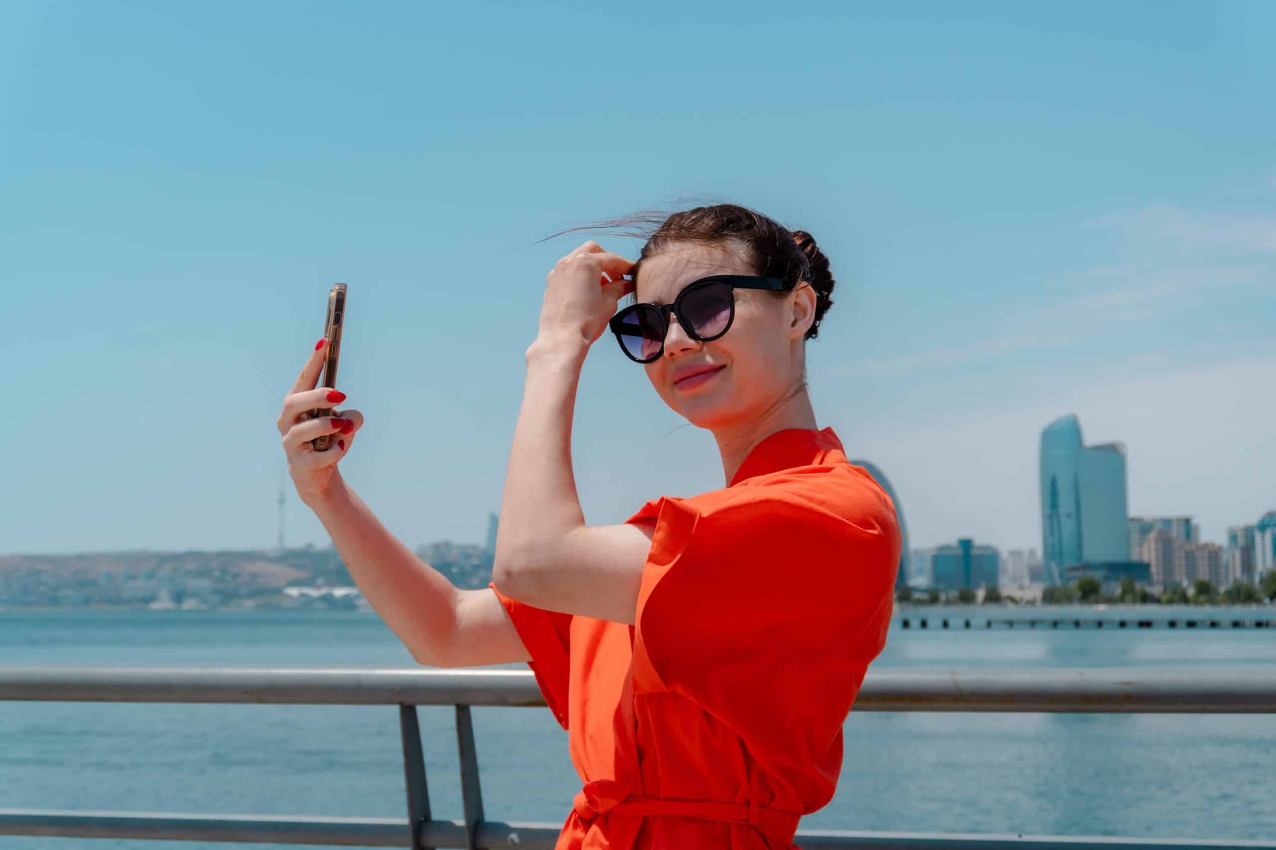 The Camera You Wear: How Smart Glasses Are Changing the Way We Experience Everyday Life