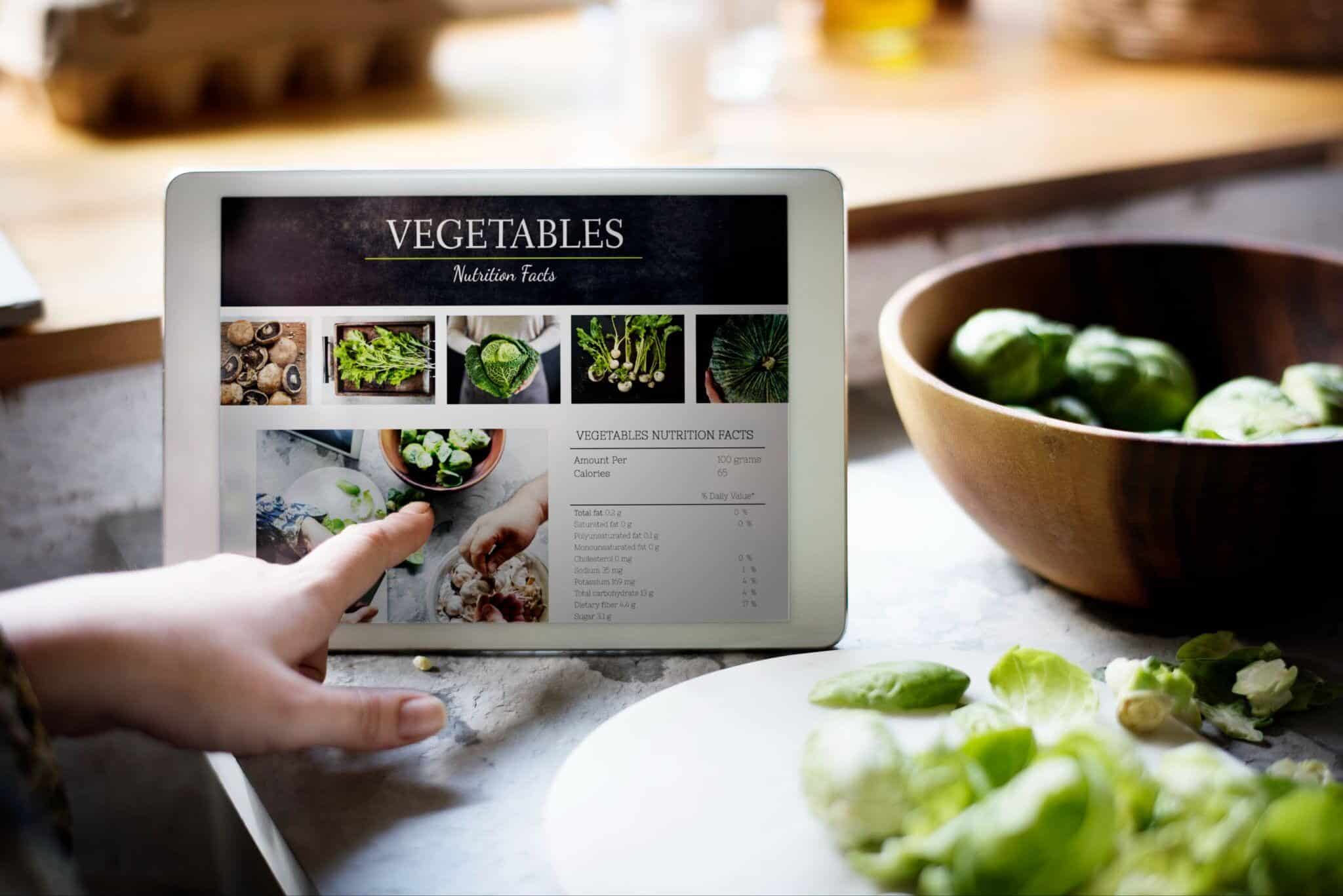 Image 1 of Why Static Web Design is Losing the War to Dynamic Social Feeds